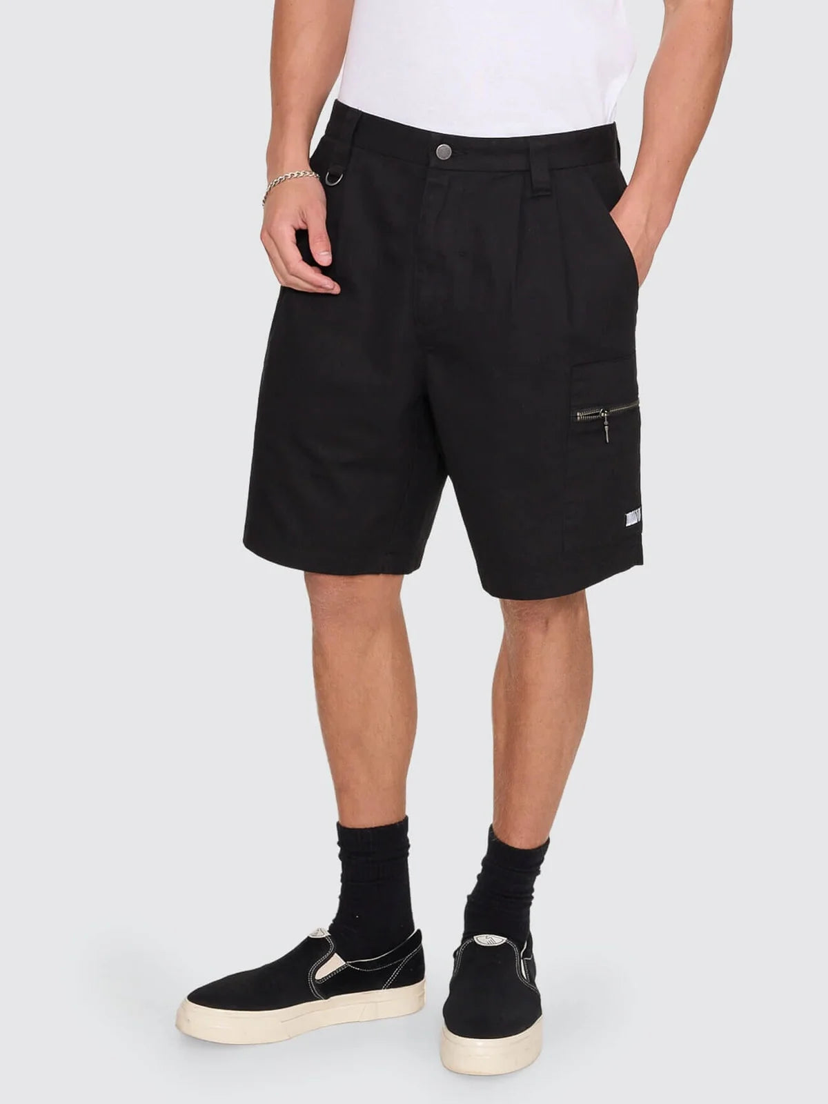 CHAOTIC INTERVENTIONS BIG SLACKER BAGGY CROPPED SHORT BLACK