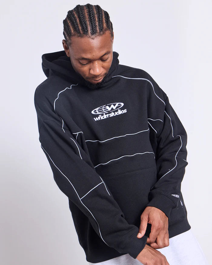 GLOBE PANEL HOOD SWEAT BLACK