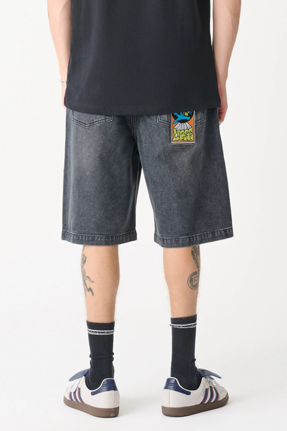 BEAMS BULL DENIM 91 SHORT FADED BLACK