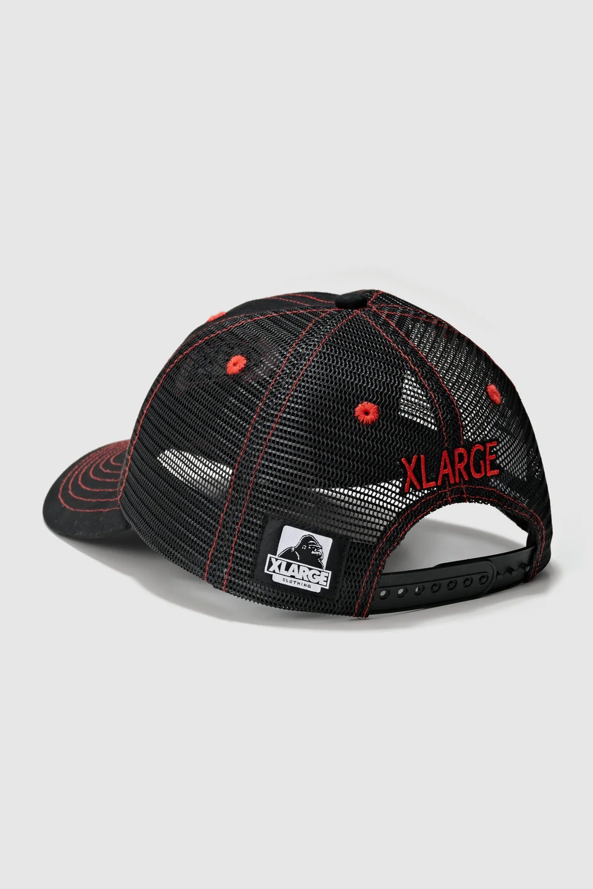 DEFENCE LOW PRO TRUCKER BLACK