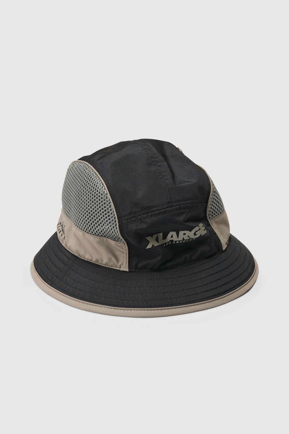 FOOTBALL BUCKET HAT BLACK