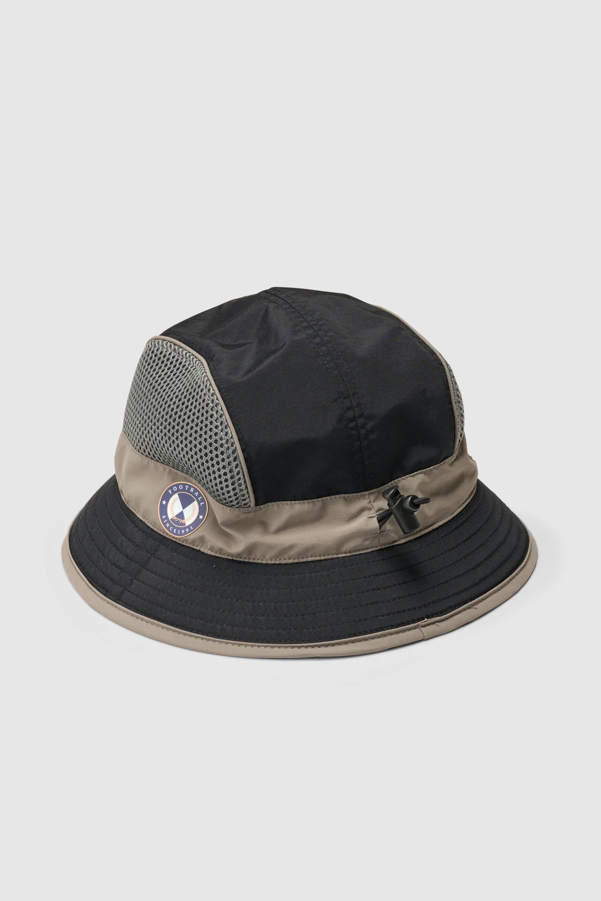 FOOTBALL BUCKET HAT BLACK
