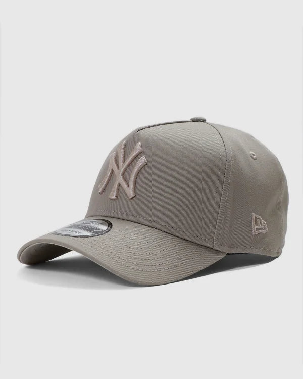 940AF CAP NY YANKEES PEBBLE STONE