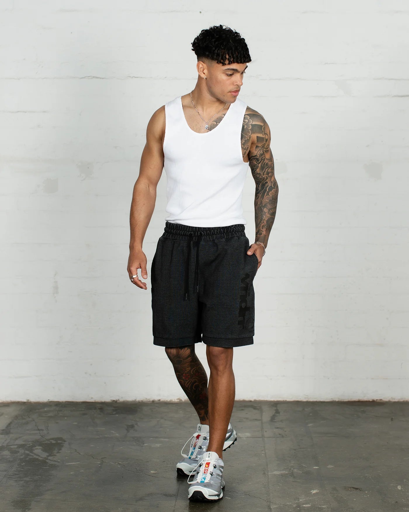 OFFCUT TECH TRACKSHORT WASHED BLACK