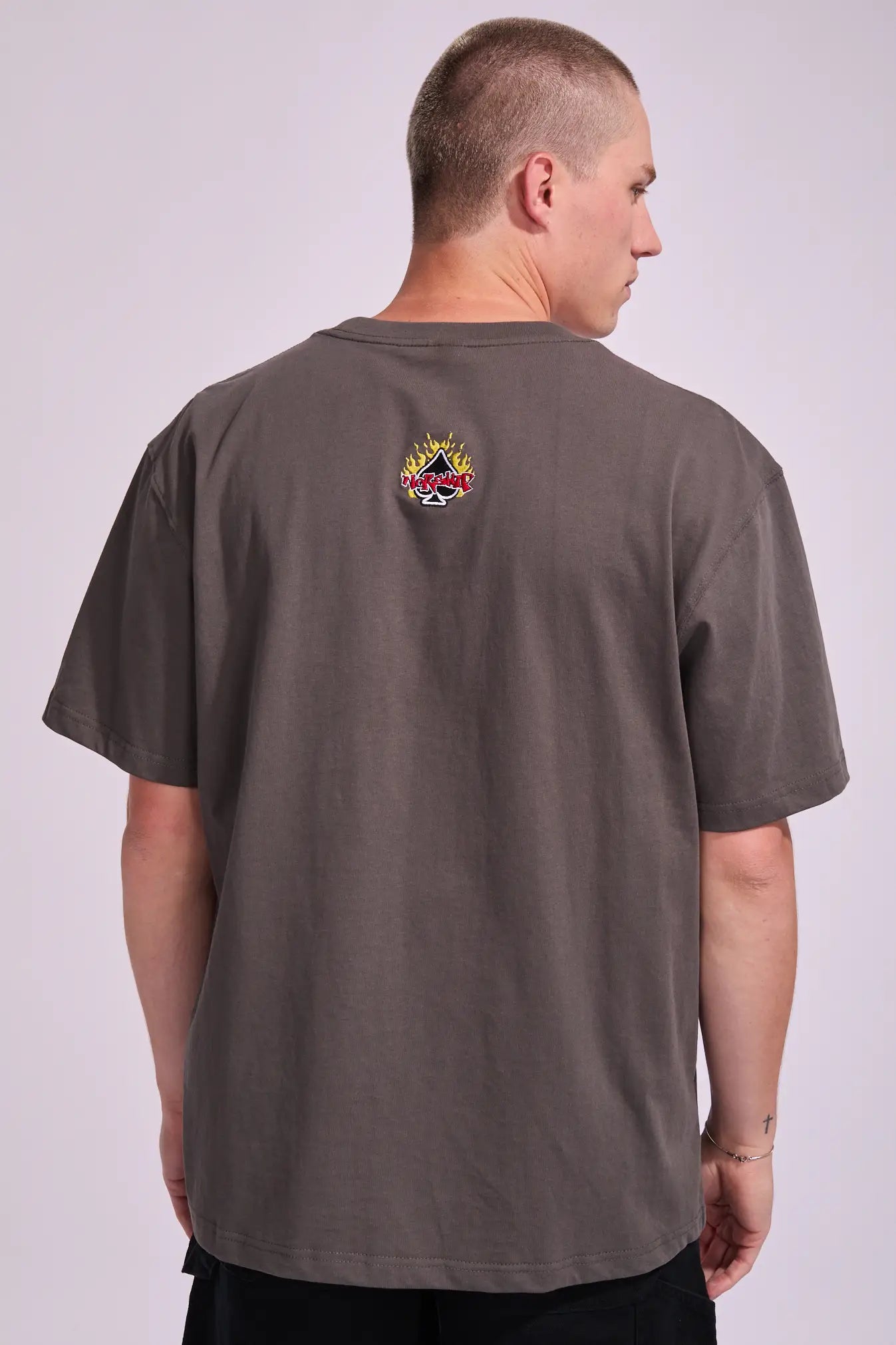 PLAYA TEE WORN BLACK