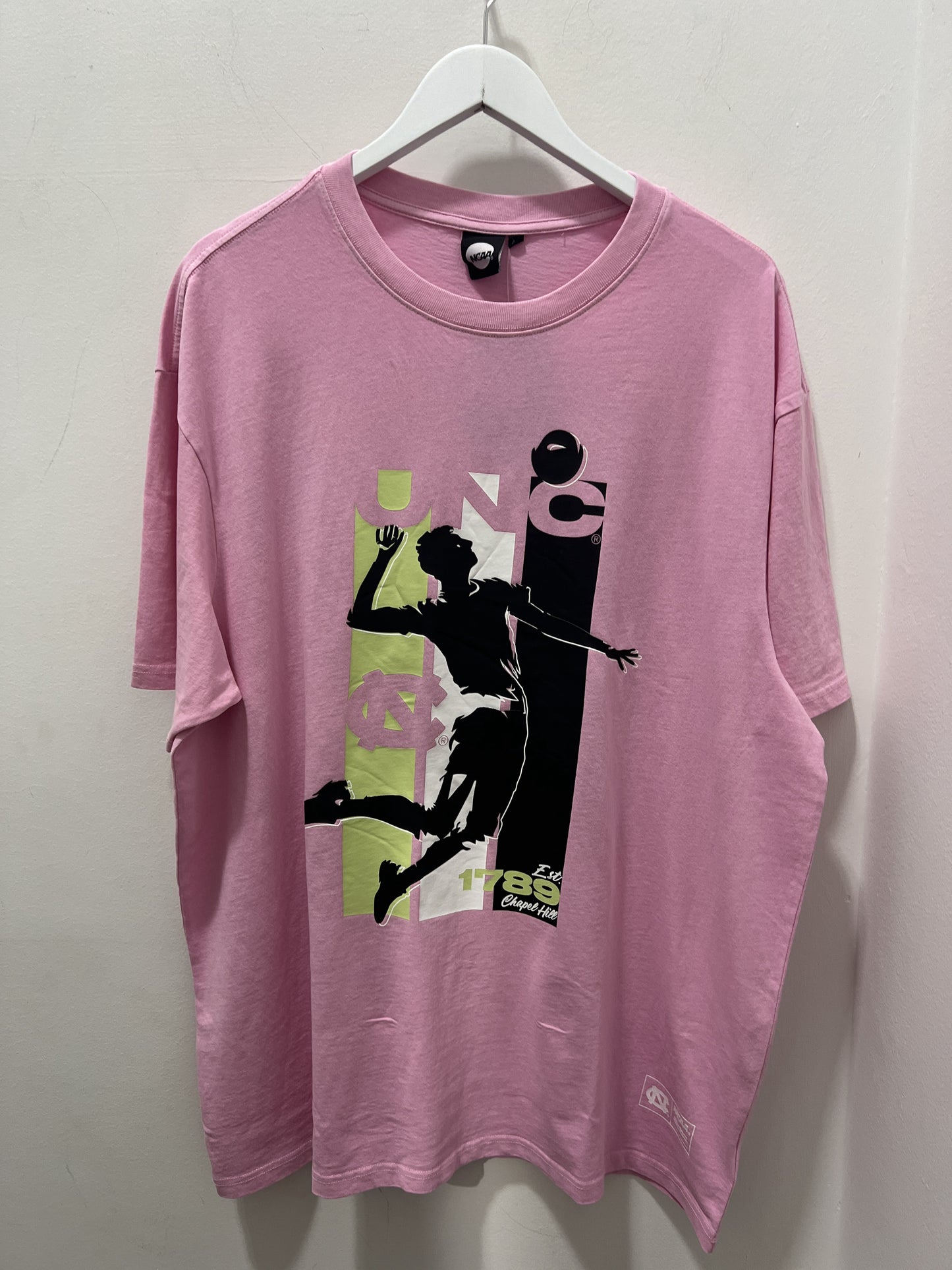 UNC VOLLEYBALL TEE - VINTAGE PINK